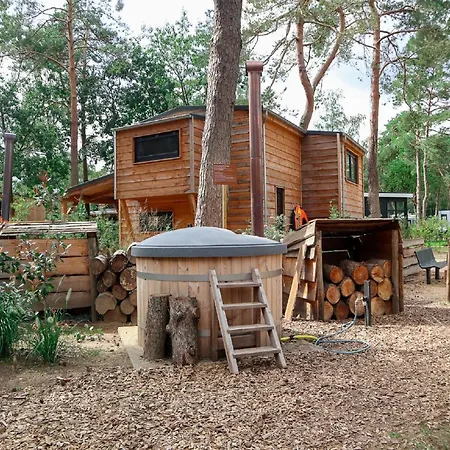 Luxury Beach On The Veluwe וילה *